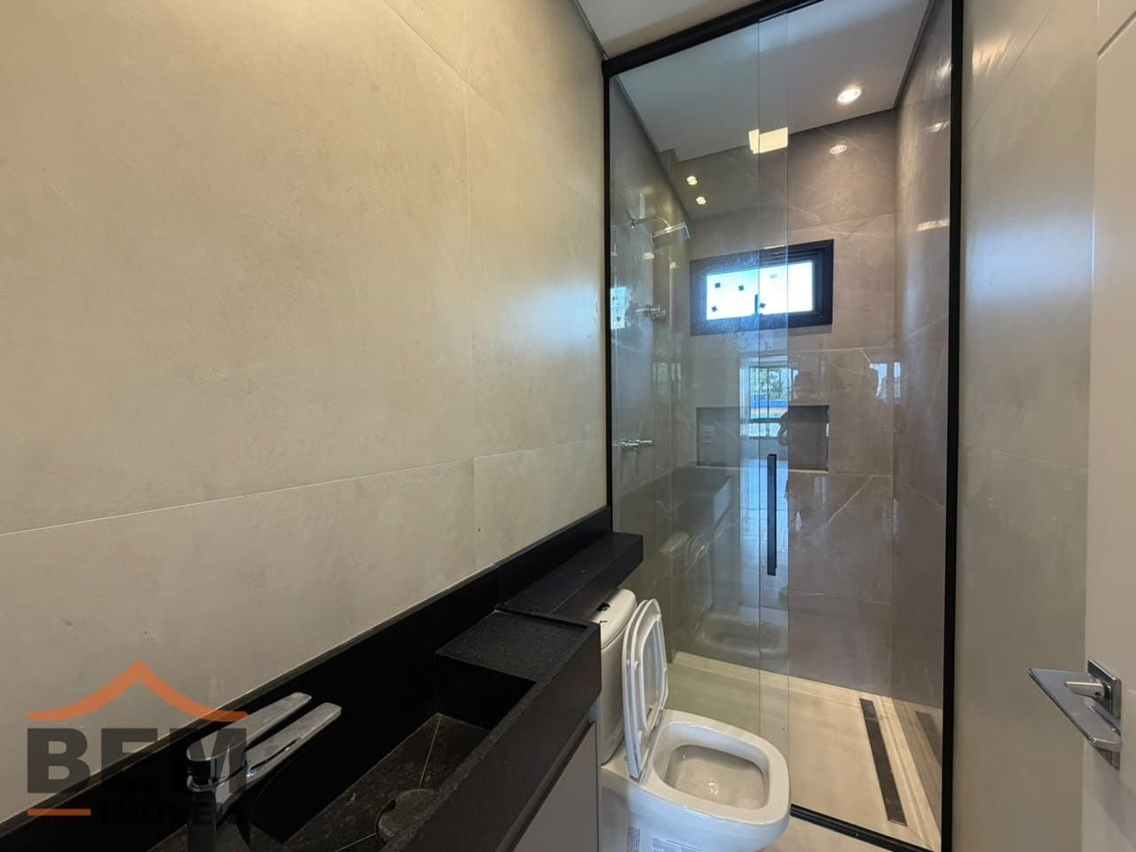 Apartamento para Venda com 2 quartos e 180m² no bairro Centro, em Itajaí - SC