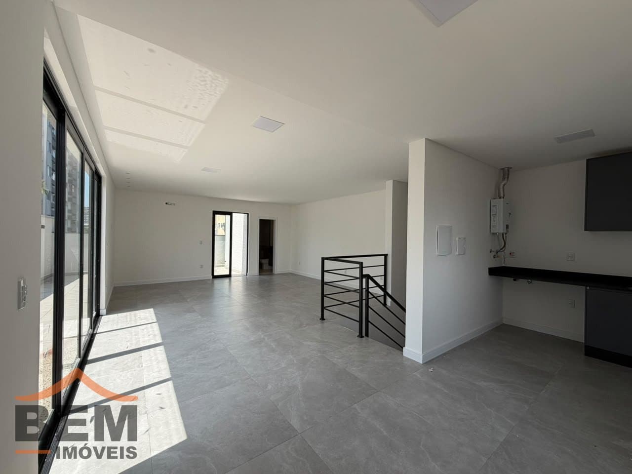 Apartamento para Venda com 2 quartos e 180m² no bairro Centro, em Itajaí - SC