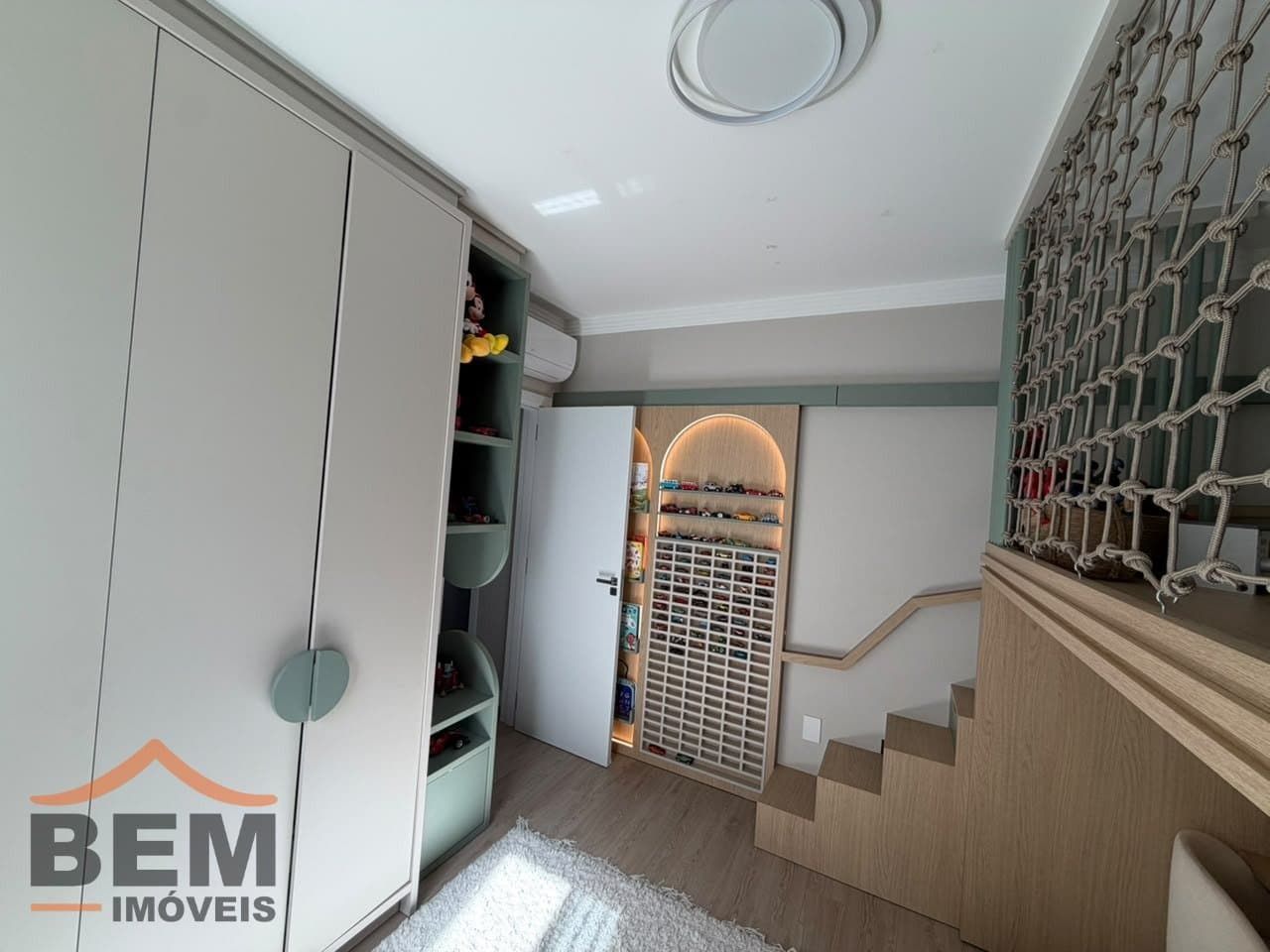 Casa para Venda com 3 quartos e 230m² no bairro Centro, em Itajaí - SC