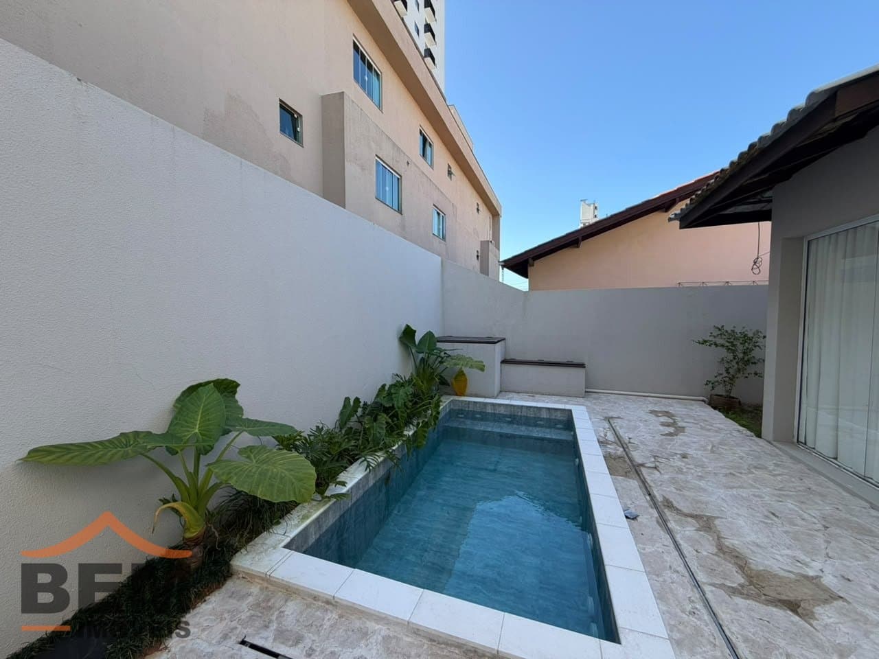 Casa para Venda com 3 quartos e 230m² no bairro Centro, em Itajaí - SC