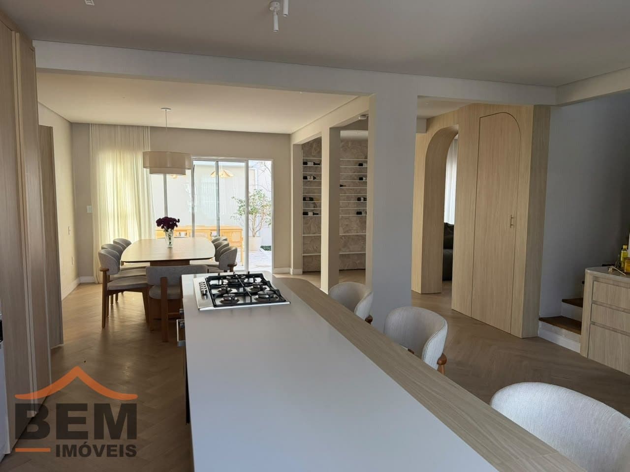 Casa para Venda com 3 quartos e 230m² no bairro Centro, em Itajaí - SC