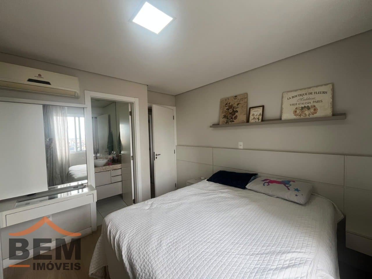 Apartamento para Venda com 3 quartos e 80m² no bairro São João, em Itajaí - SC