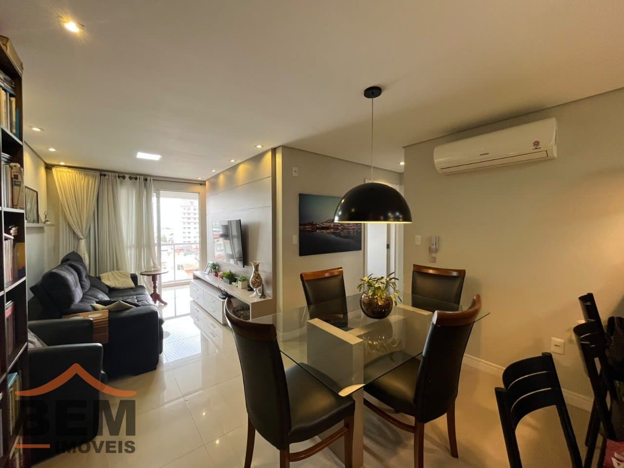 Apartamento para Venda com 3 quartos e 80m² no bairro São João, em Itajaí - SC