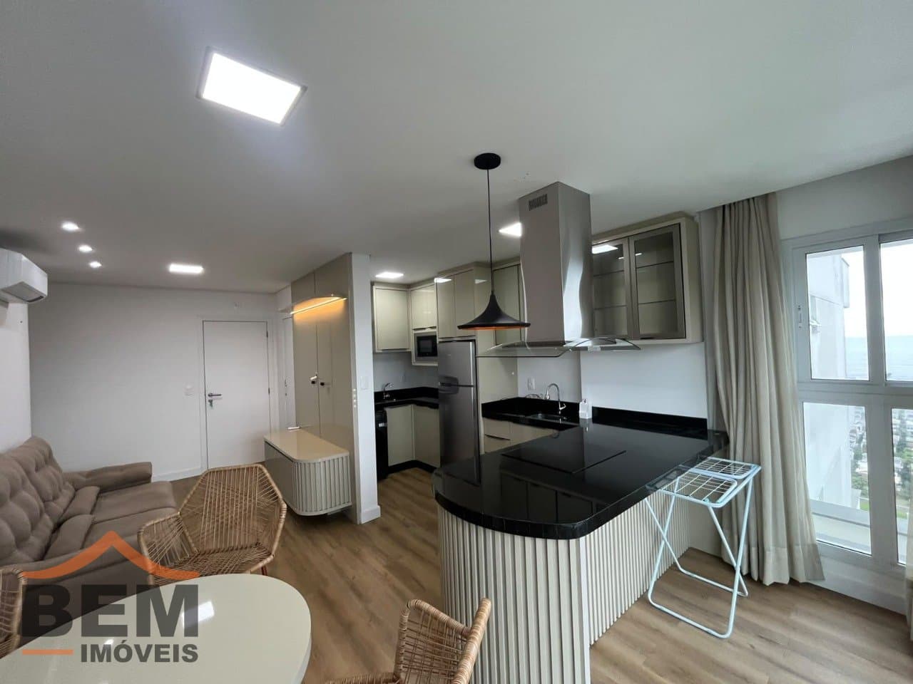 Apartamento para Locação com 2 quartos e 78m² no bairro Praia Brava, em Itajaí - SC