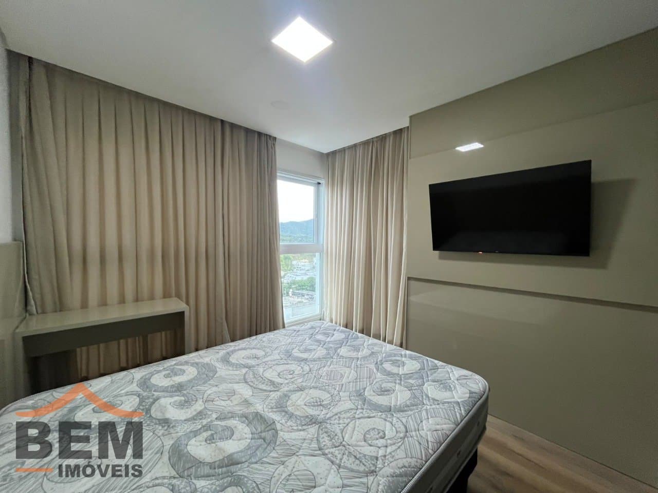 Apartamento para Locação com 2 quartos e 78m² no bairro Praia Brava, em Itajaí - SC