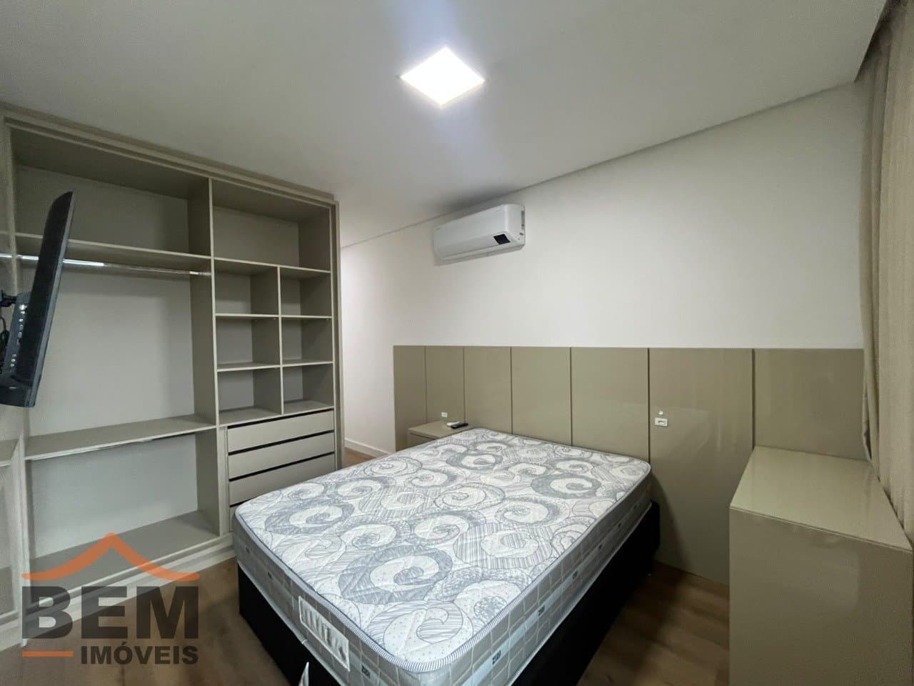 Apartamento para Locação com 2 quartos e 78m² no bairro Praia Brava, em Itajaí - SC