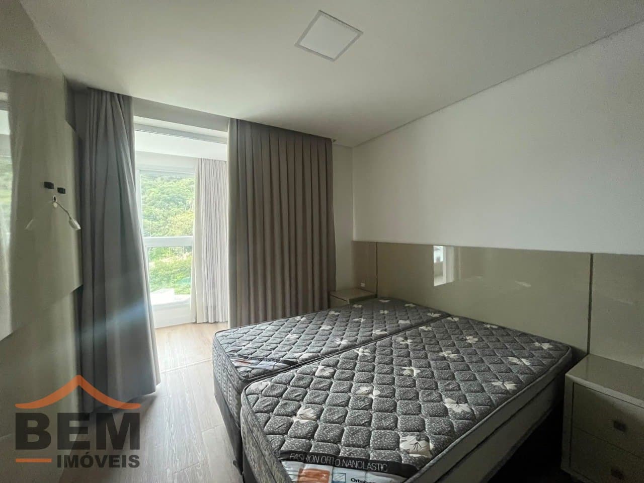 Apartamento para Locação com 2 quartos e 78m² no bairro Praia Brava, em Itajaí - SC