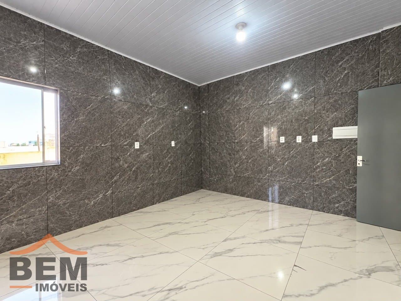 Casa para Locação com 1 quarto e 40m² no bairro Santa Regina, em Itajaí - SC