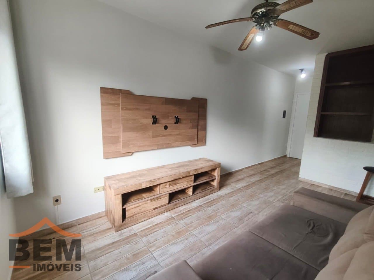 Apartamento para Locação com 1 quarto e 45m² no bairro Centro, em Itajaí - SC