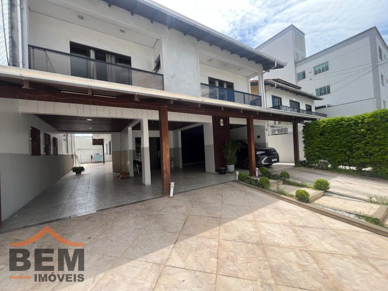 Casa para Locação com 4 quartos e 420m² no bairro Dom Bosco, em Itajaí - SC