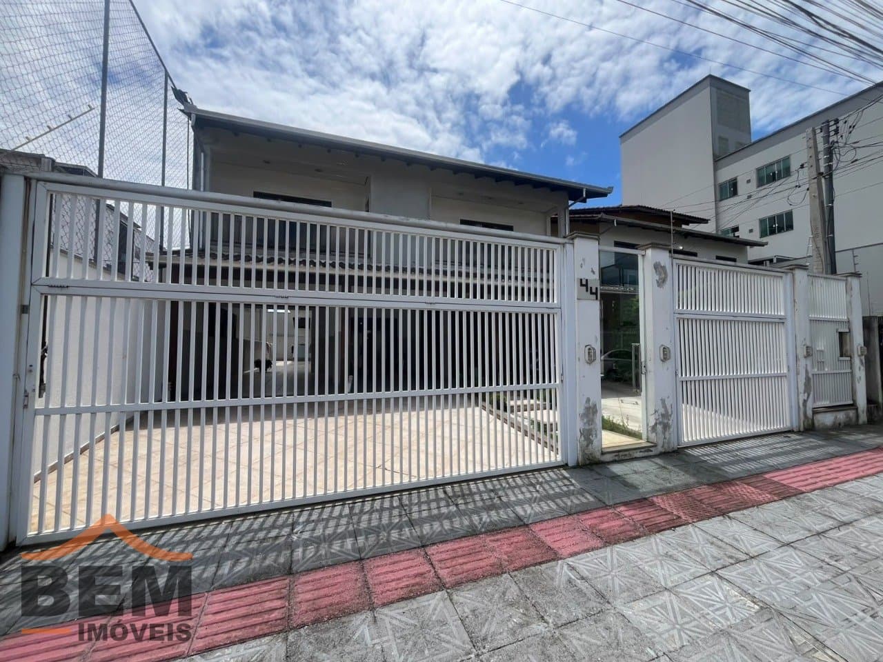 Casa para Locação com 4 quartos e 420m² no bairro Dom Bosco, em Itajaí - SC