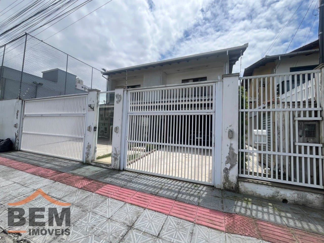 Casa para Locação com 4 quartos e 420m² no bairro Dom Bosco, em Itajaí - SC