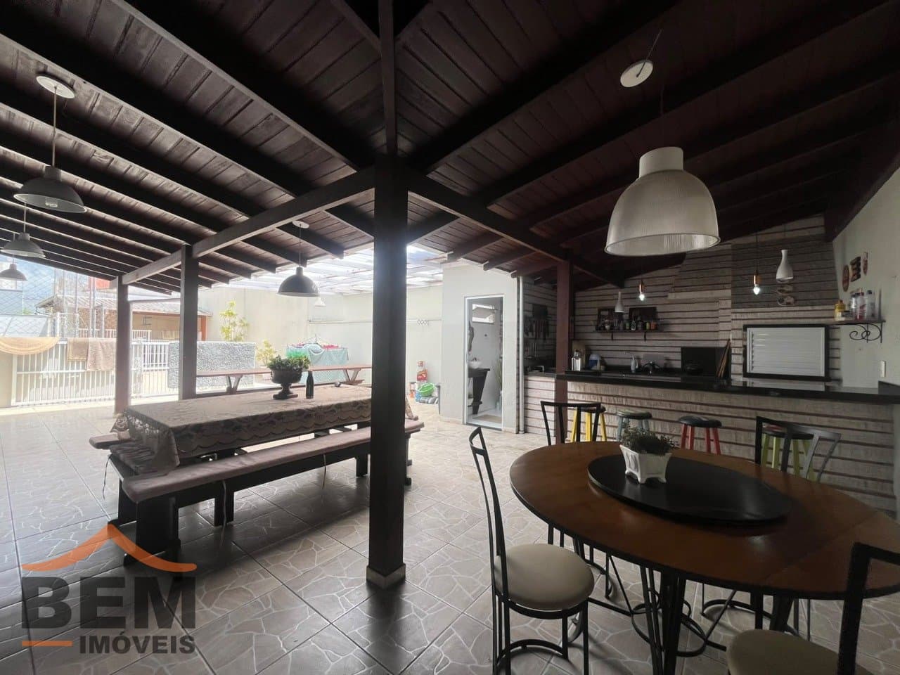 Casa para Locação com 4 quartos e 420m² no bairro Dom Bosco, em Itajaí - SC