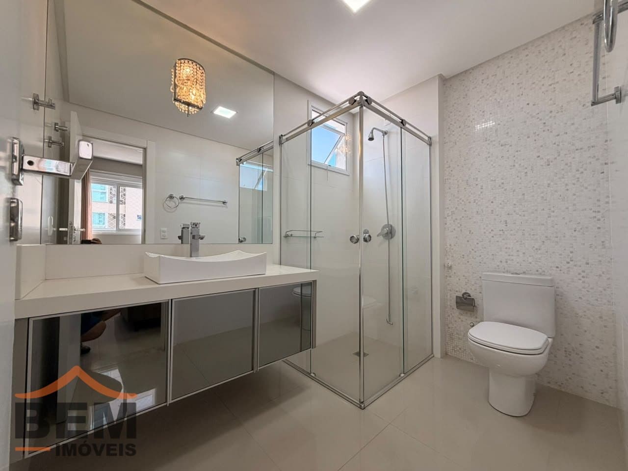 Apartamento para Venda com 4 quartos e 150m² no bairro Centro, em Balneário Camboriú - SC