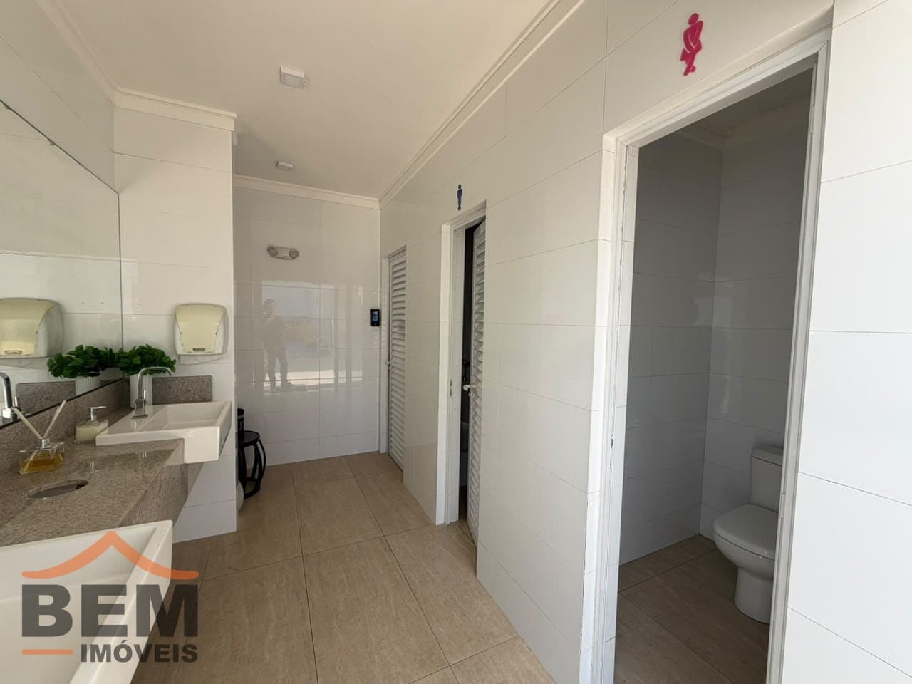 Apartamento para Venda com 4 quartos e 150m² no bairro Centro, em Balneário Camboriú - SC