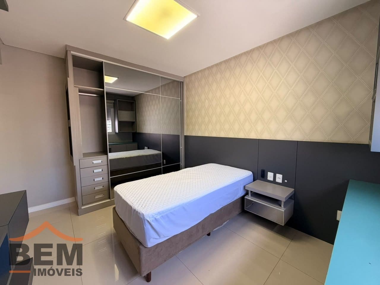 Apartamento para Venda com 4 quartos e 150m² no bairro Centro, em Balneário Camboriú - SC
