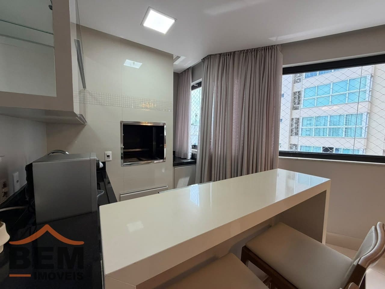Apartamento para Venda com 4 quartos e 150m² no bairro Centro, em Balneário Camboriú - SC