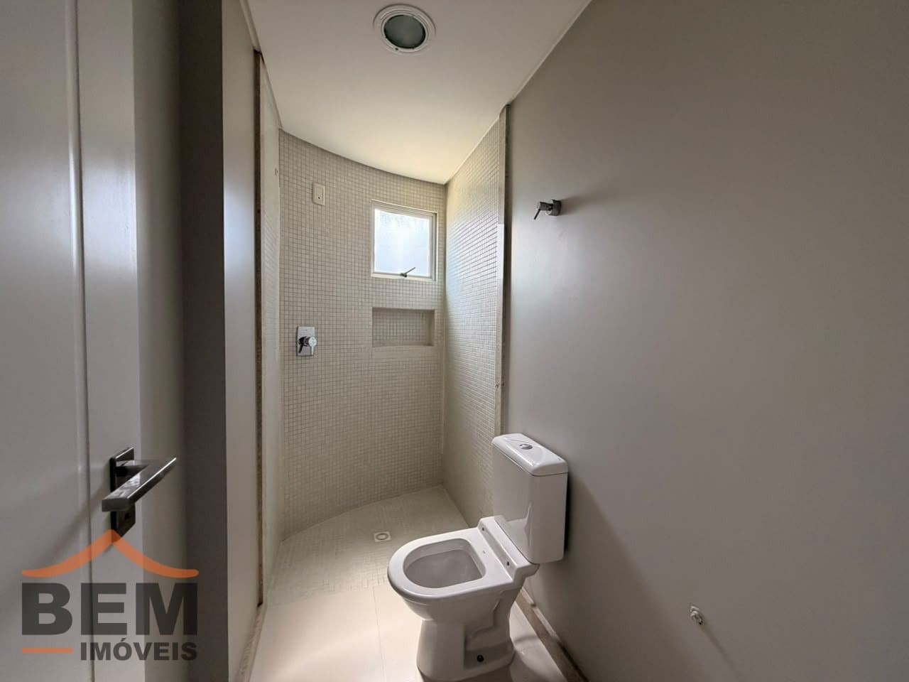 Apartamento para Venda com 3 quartos e 160m² no bairro Barra Sul, em Balneário Camboriú - SC