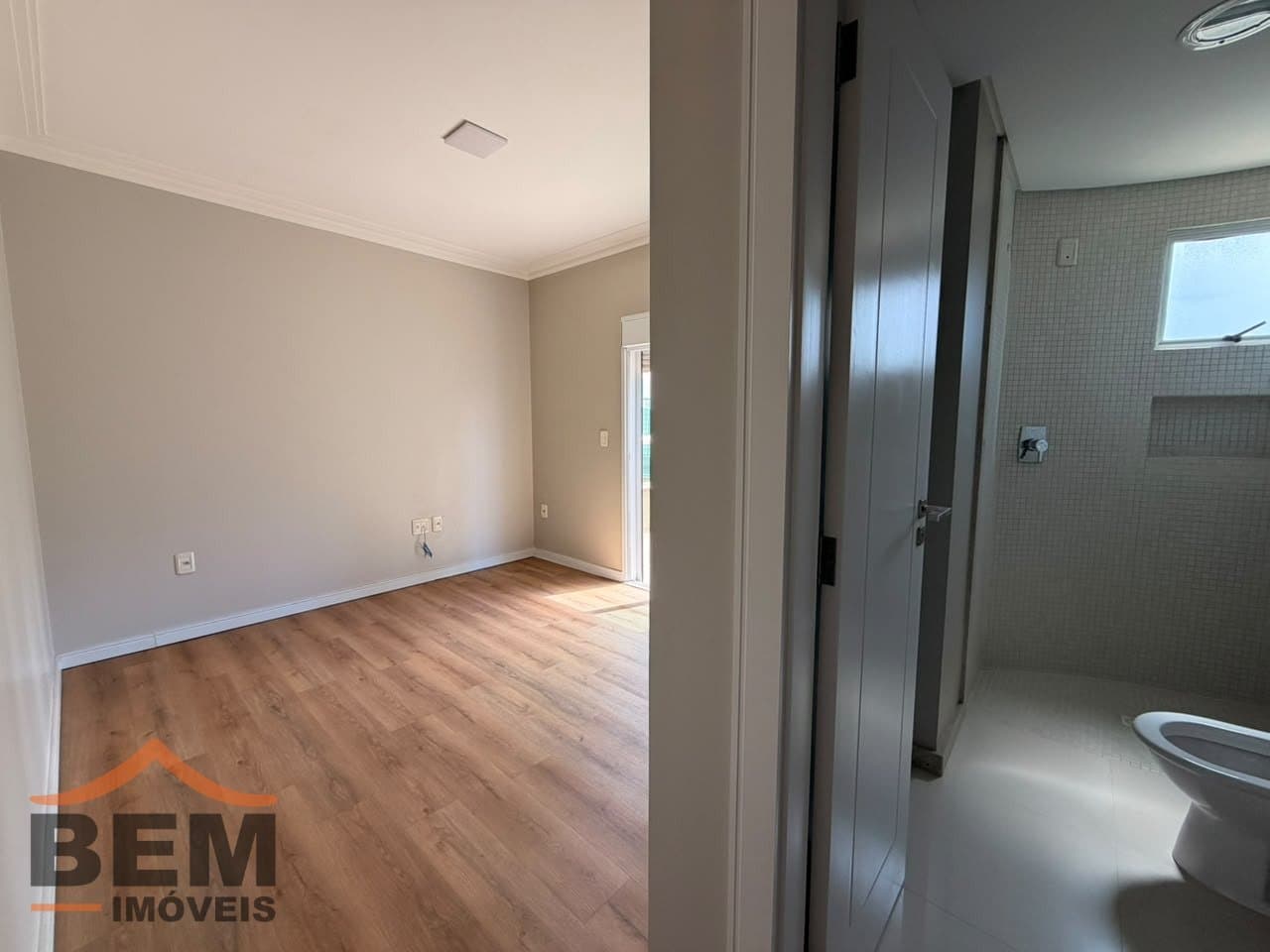 Apartamento para Venda com 3 quartos e 160m² no bairro Barra Sul, em Balneário Camboriú - SC