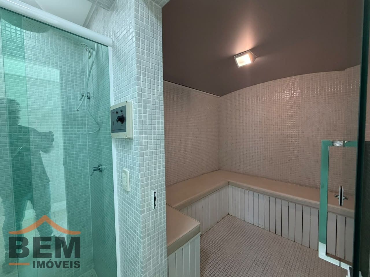 Apartamento para Venda com 3 quartos e 160m² no bairro Barra Sul, em Balneário Camboriú - SC