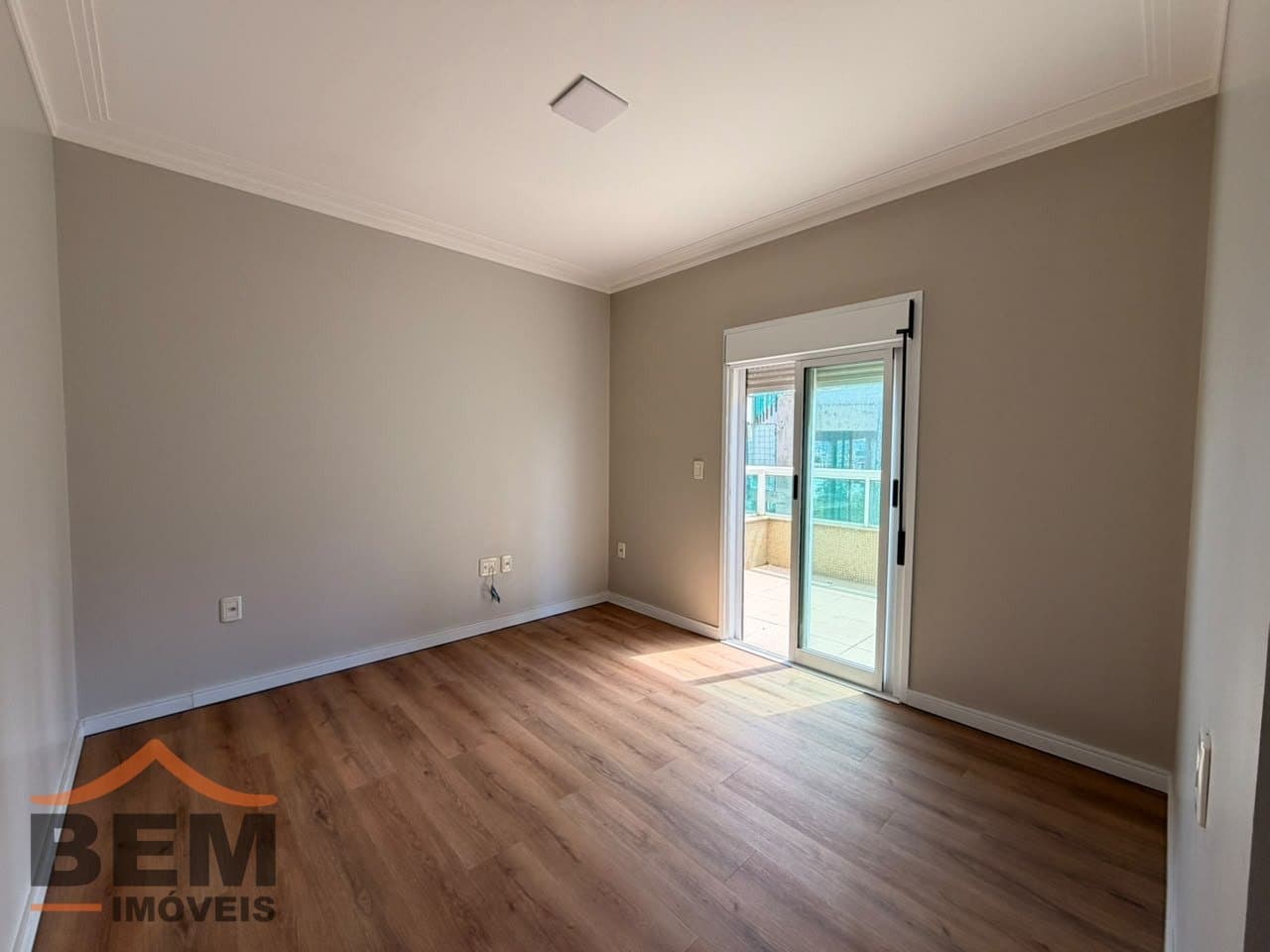 Apartamento para Venda com 3 quartos e 160m² no bairro Barra Sul, em Balneário Camboriú - SC