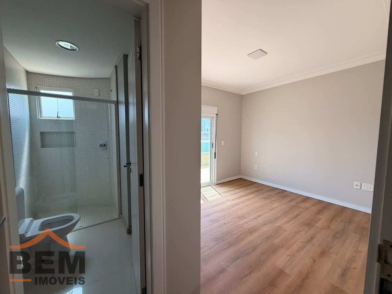 Apartamento para Venda com 3 quartos e 160m² no bairro Barra Sul, em Balneário Camboriú - SC