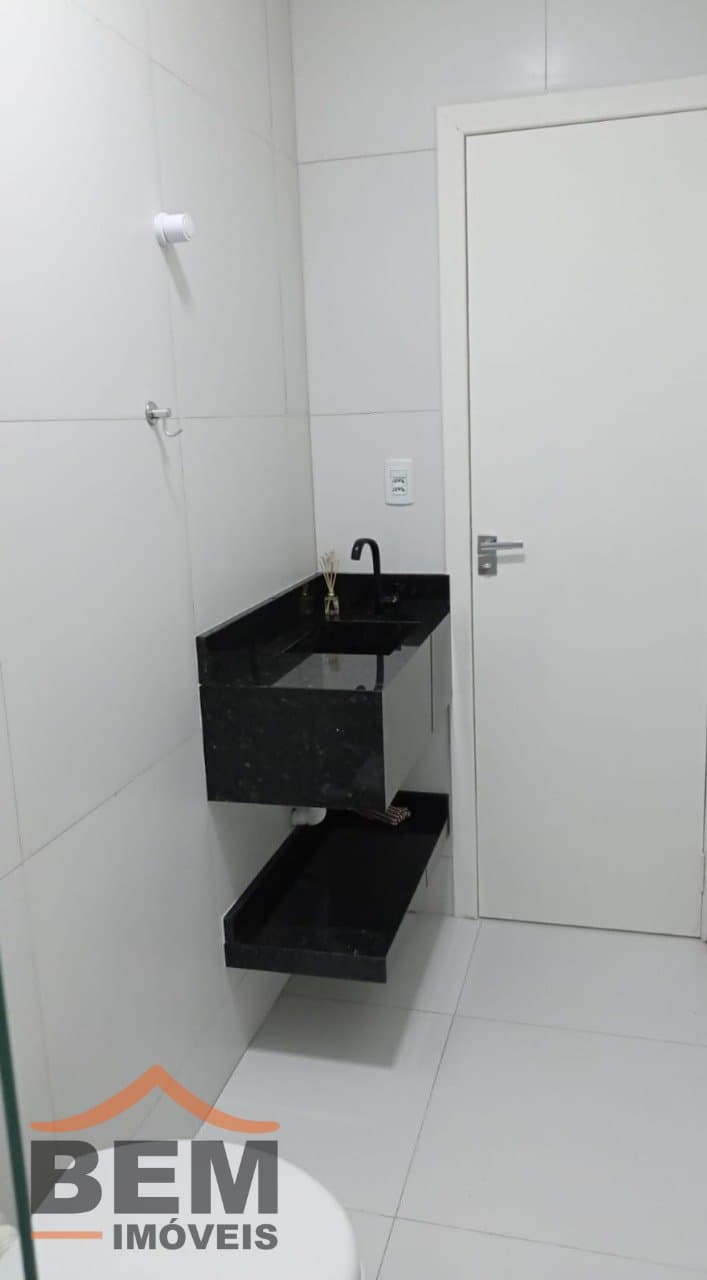 Casa para Venda com 3 quartos e 160m² no bairro Cordeiros, em Itajaí - SC