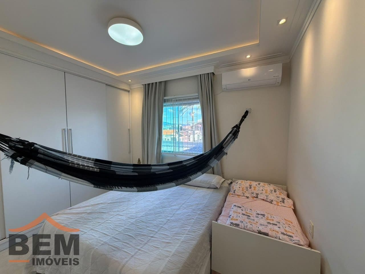Casa para Venda com 3 quartos e 160m² no bairro Cordeiros, em Itajaí - SC