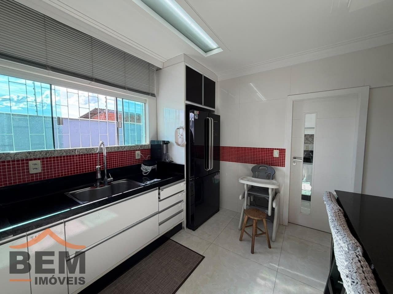 Casa para Venda com 3 quartos e 160m² no bairro Cordeiros, em Itajaí - SC