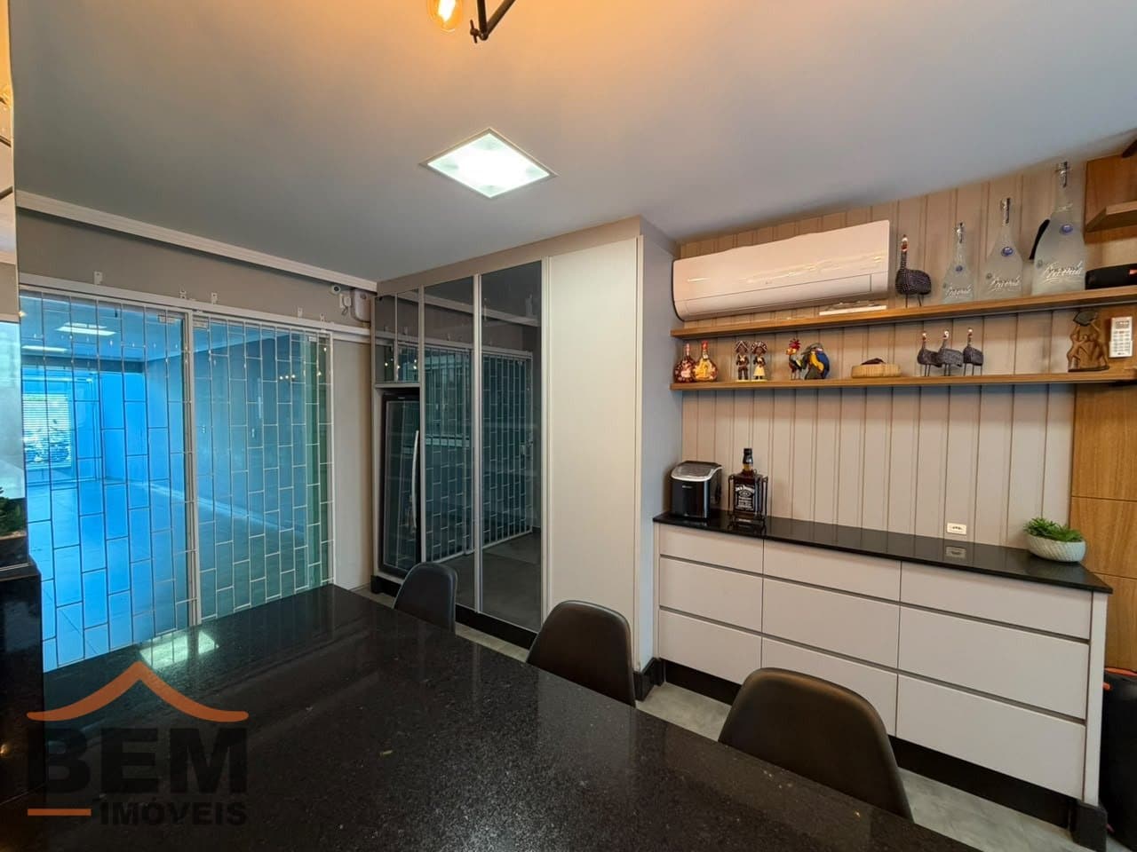 Casa para Venda com 3 quartos e 160m² no bairro Cordeiros, em Itajaí - SC
