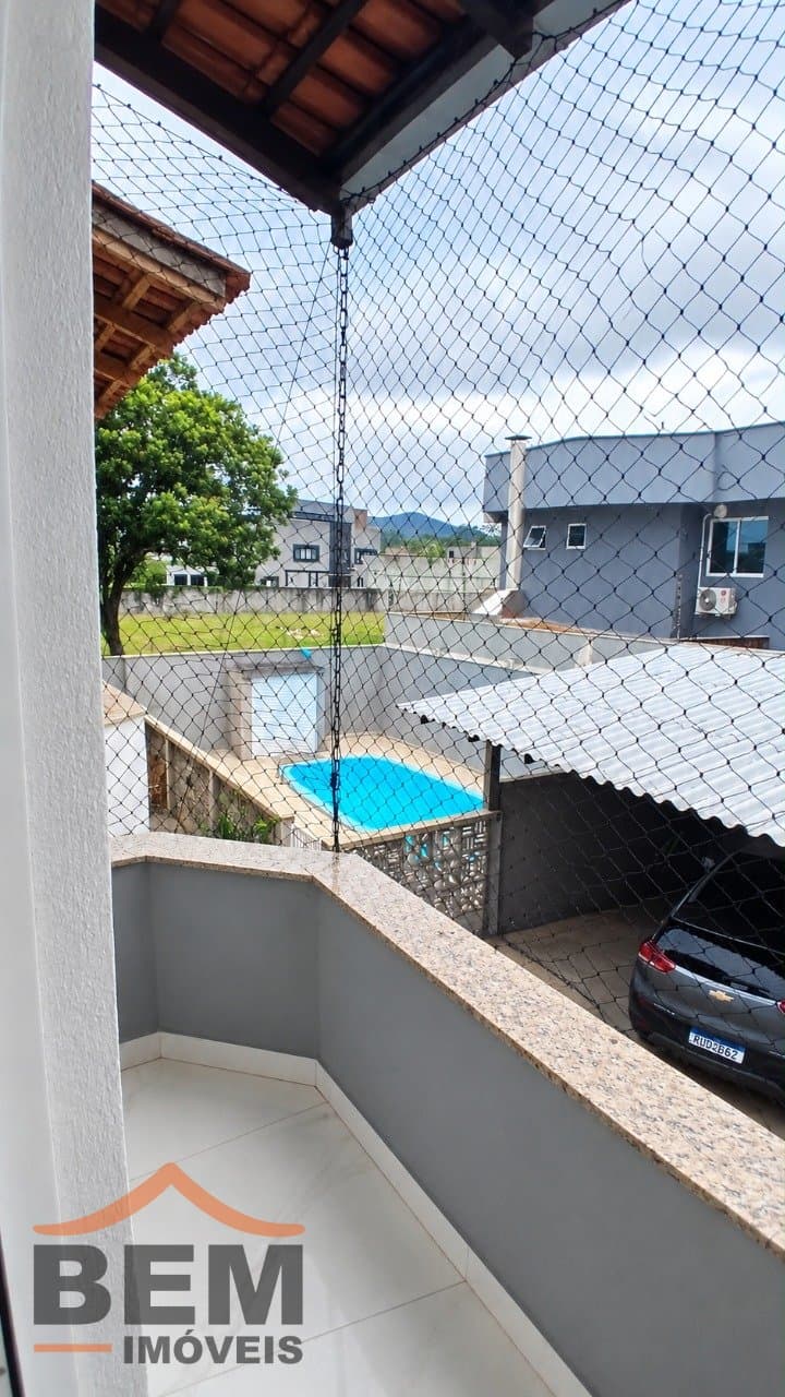 Casa para Venda com 2 quartos no bairro Centro, em Camboriú - SC