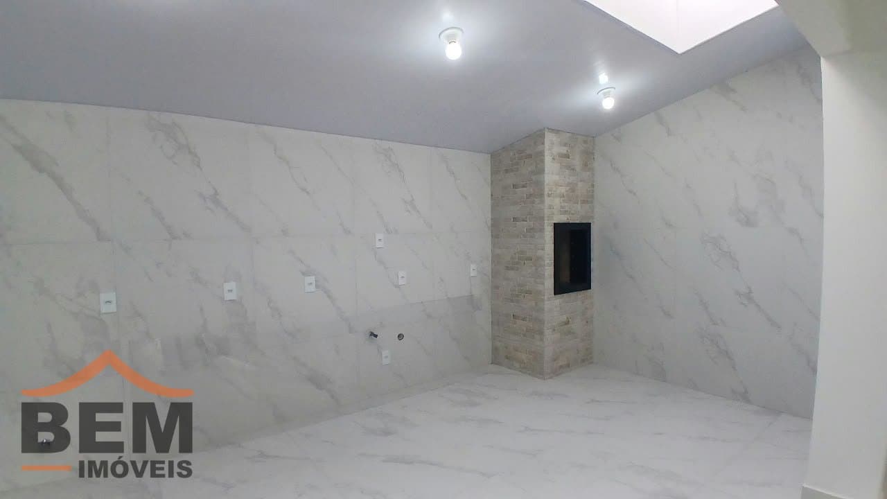 Casa para Venda com 2 quartos no bairro Centro, em Camboriú - SC