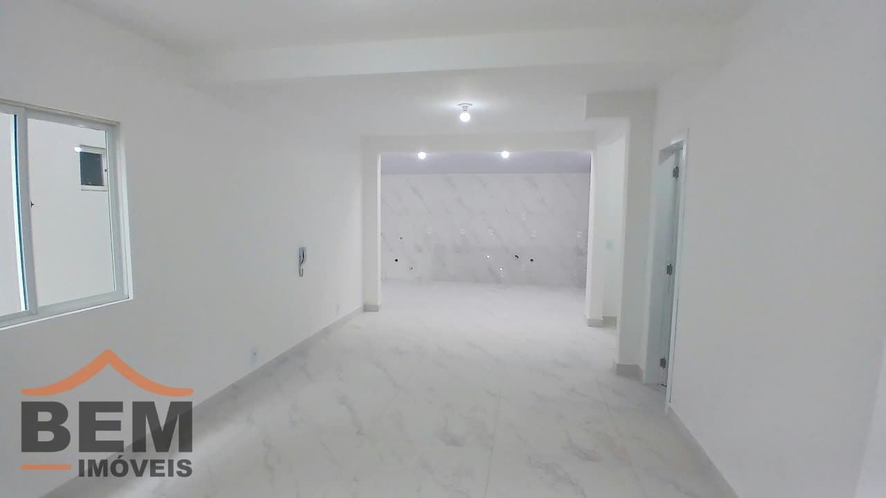 Casa para Venda com 2 quartos no bairro Centro, em Camboriú - SC