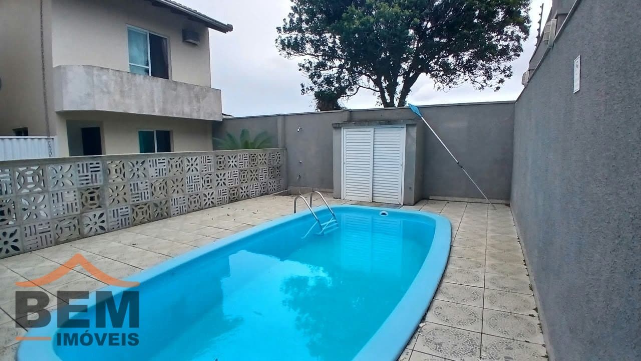 Casa para Venda com 2 quartos no bairro Centro, em Camboriú - SC