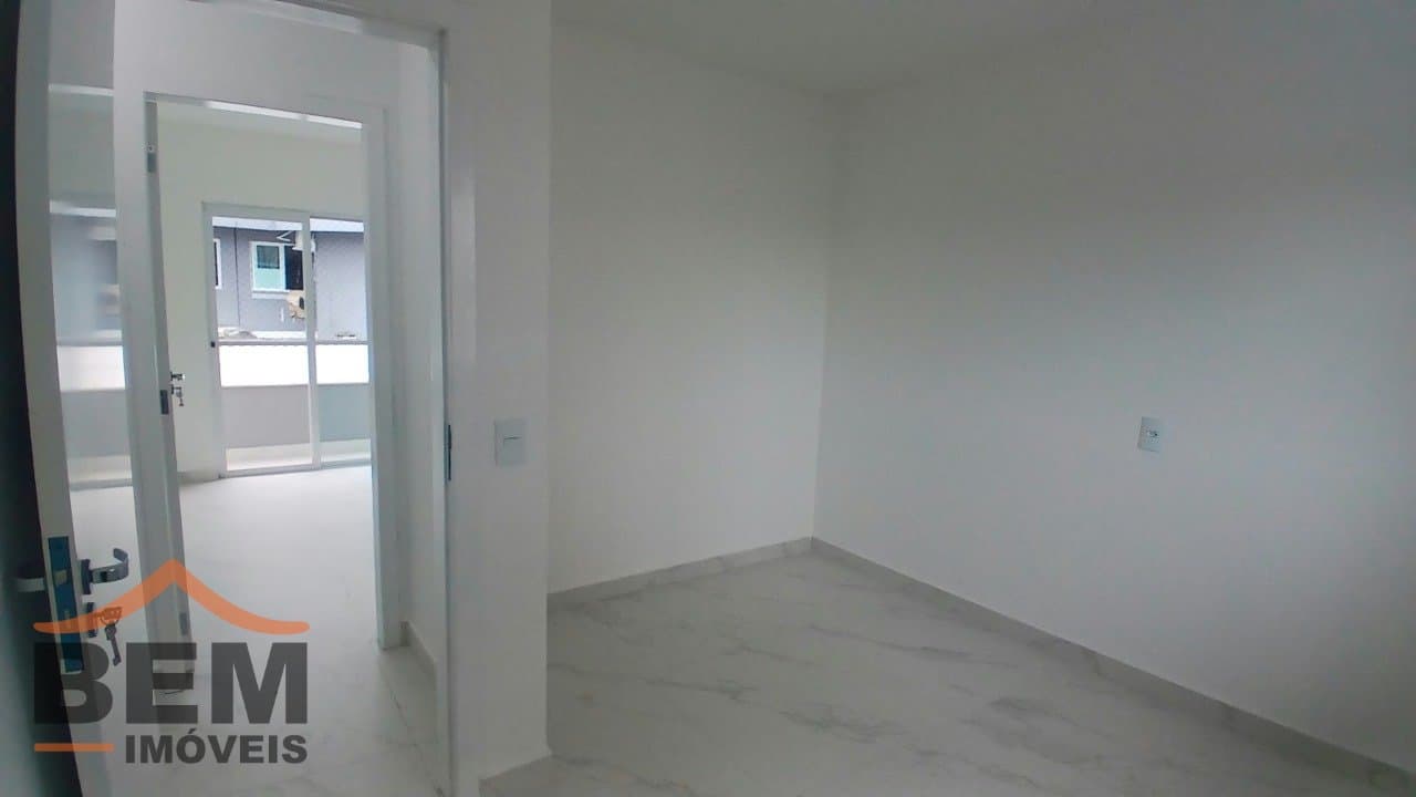 Casa para Venda com 2 quartos no bairro Centro, em Camboriú - SC