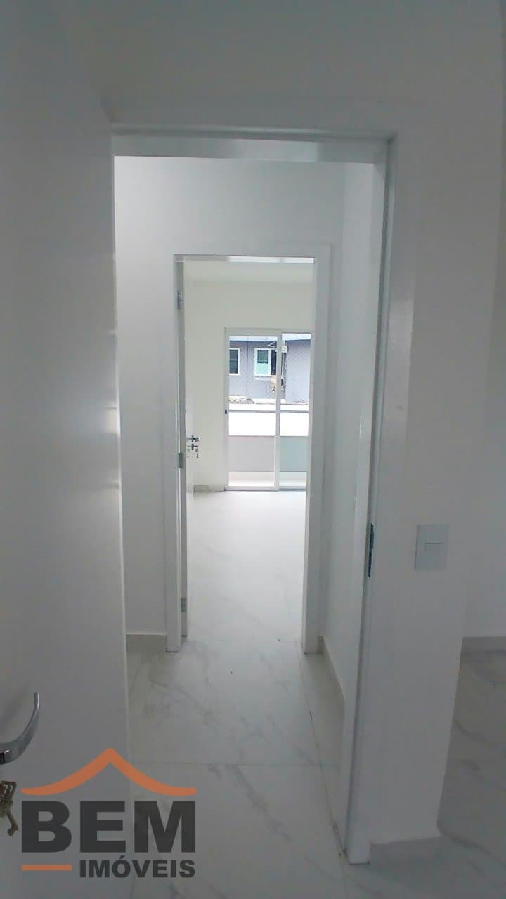 Casa para Venda com 2 quartos no bairro Centro, em Camboriú - SC